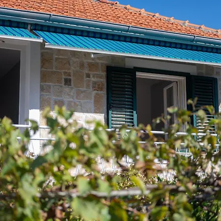 Дом отдыха My Dalmatia - Sea View Antonela *