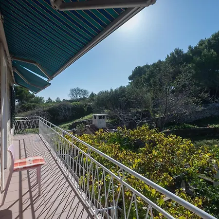 Дом отдыха My Dalmatia - Sea View Antonela Dobropoljana